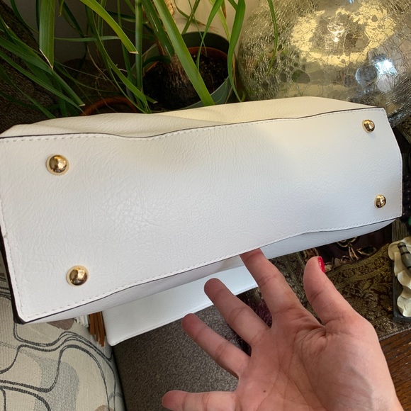 ⛔️SOLD⛔️Emperia genuine soft leather 3 pieces top zip tote - Picture 4 of 16